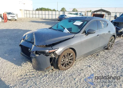 2022 Mazda Mazda3 Premium из США, поврежденный, VIN JM1BPAML6N1519232